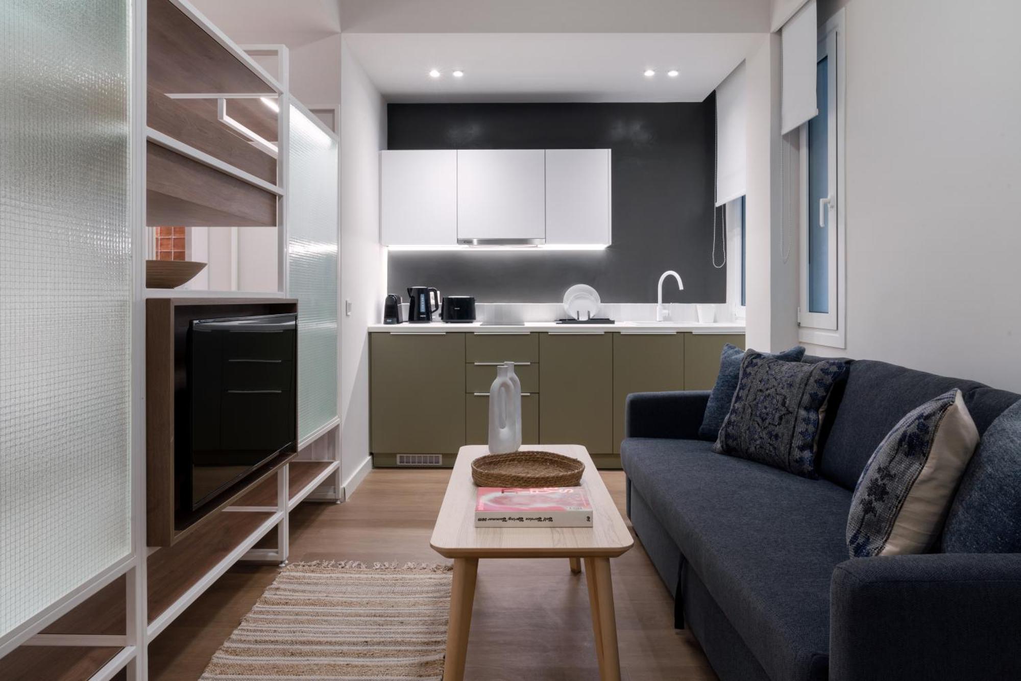 Central Bliss Apartments By Upstreet Athena Bagian luar foto