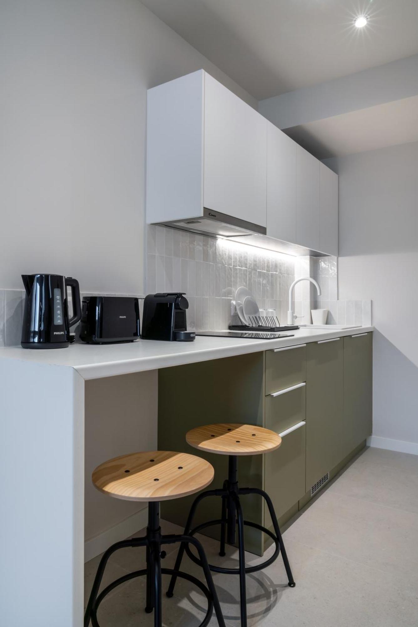 Central Bliss Apartments By Upstreet Athena Bagian luar foto