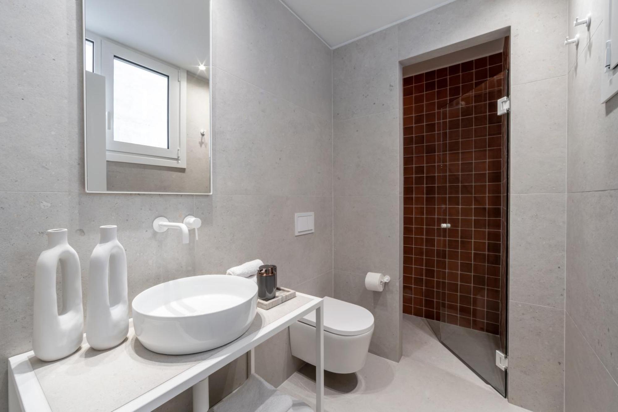 Central Bliss Apartments By Upstreet Athena Bagian luar foto