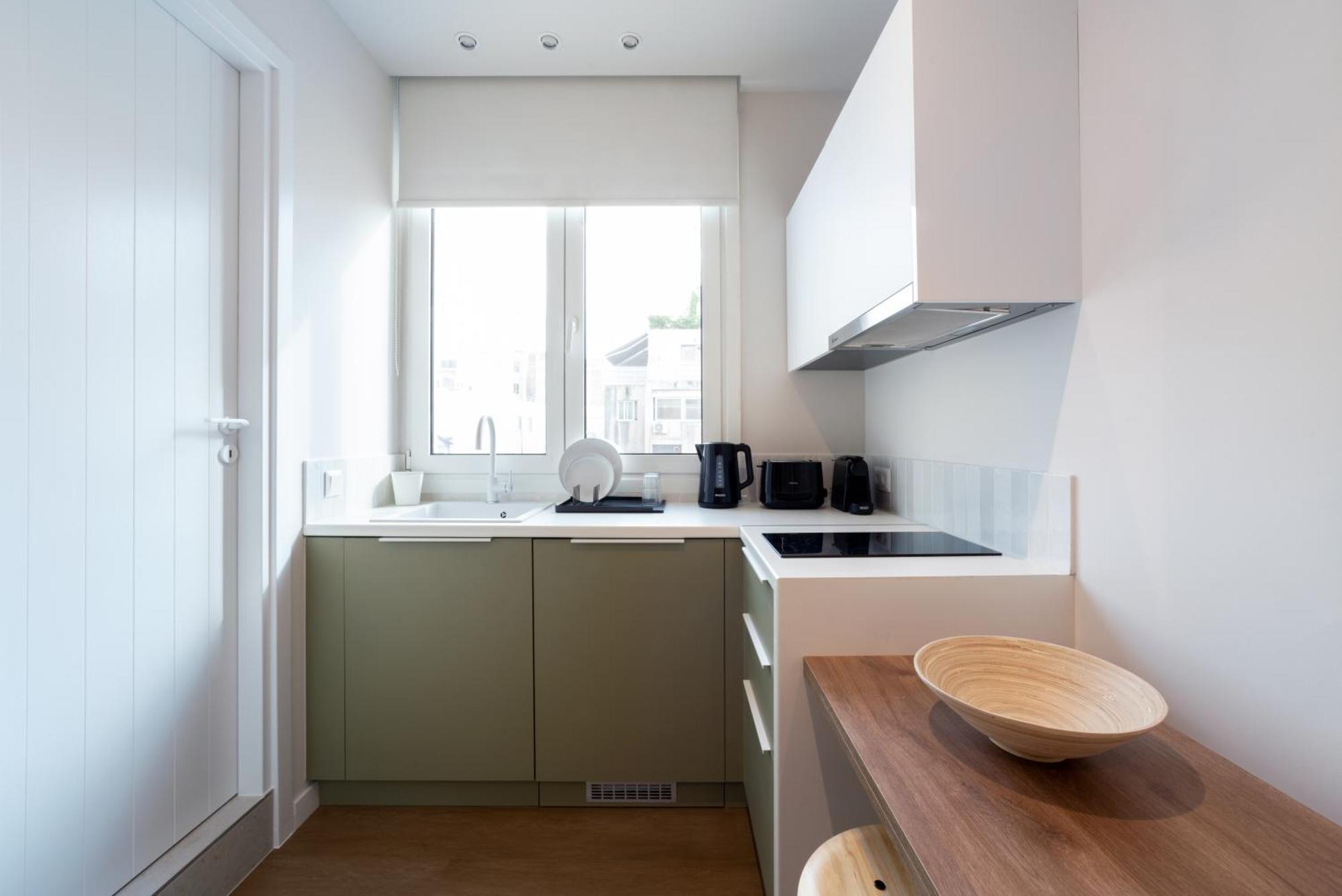 Central Bliss Apartments By Upstreet Athena Bagian luar foto