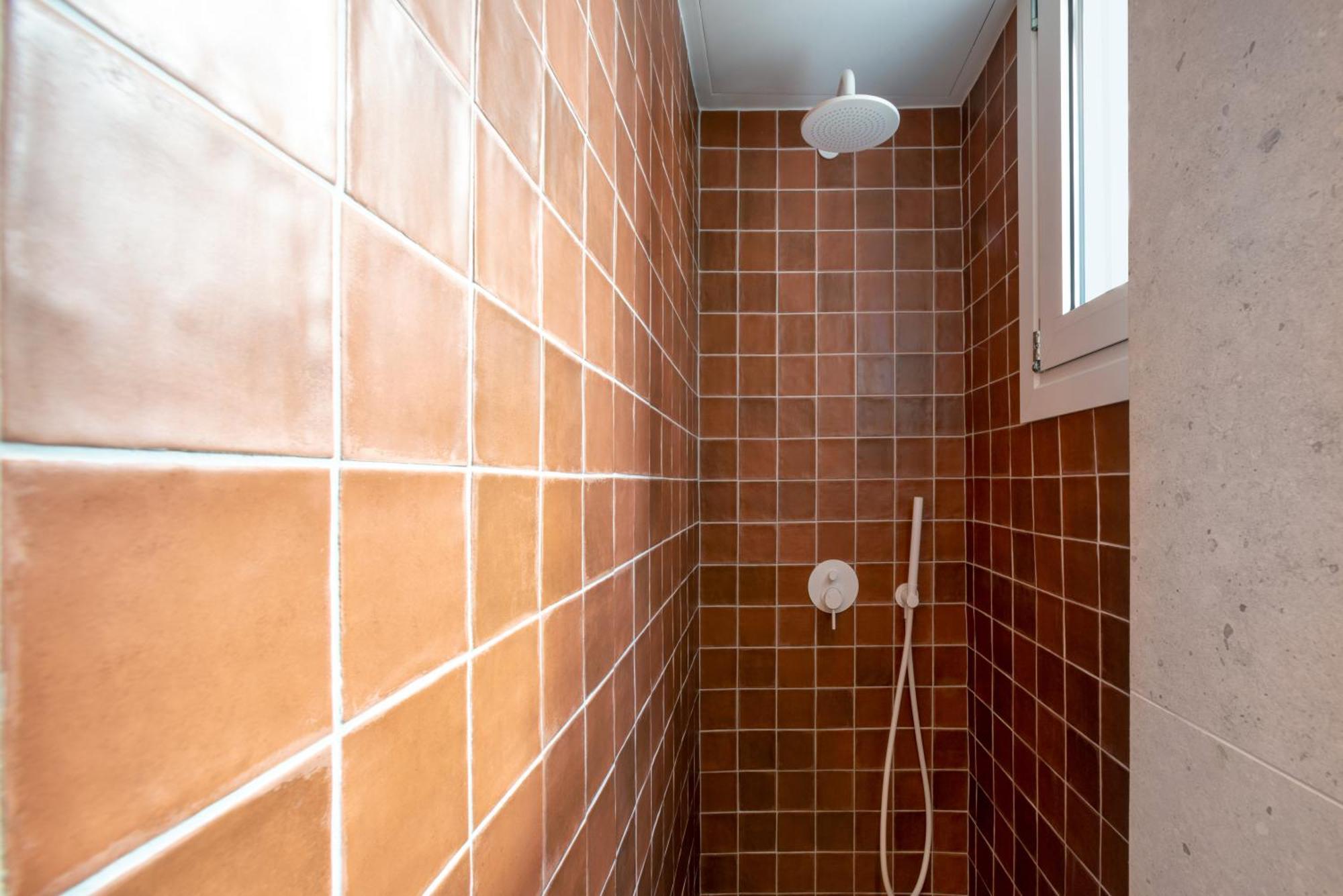 Central Bliss Apartments By Upstreet Athena Bagian luar foto