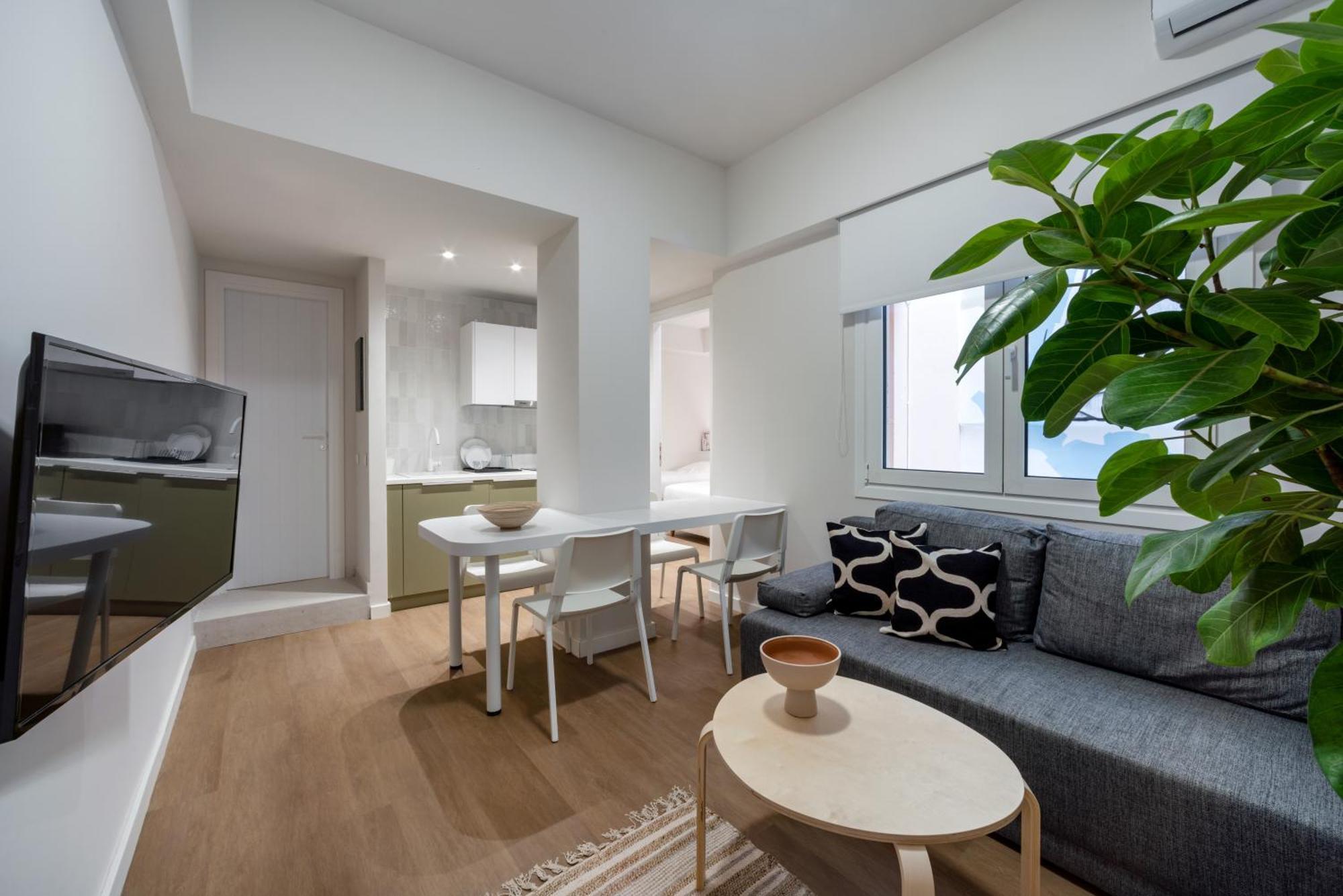 Central Bliss Apartments By Upstreet Athena Bagian luar foto