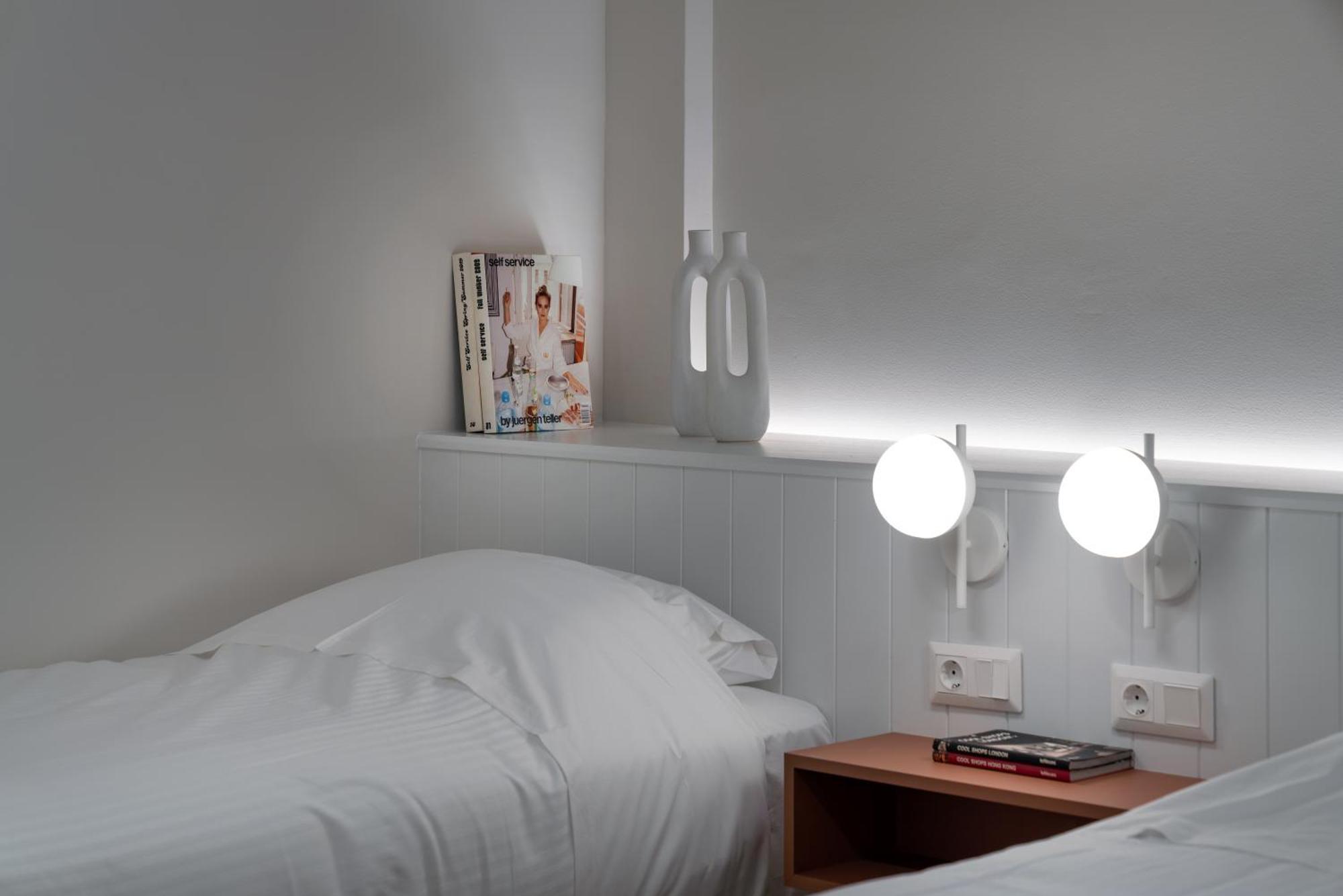 Central Bliss Apartments By Upstreet Athena Bagian luar foto